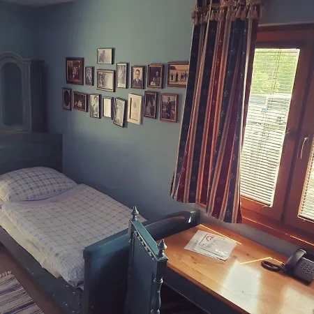 Konukevi A Restauracia Toldi Galanta