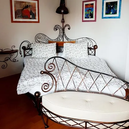 Guest house A Restauracia Toldi