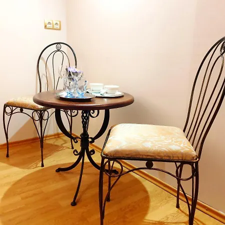 A Restauracia Toldi Guest house Galanta