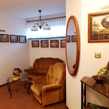 Guest house A Restauracia Toldi Galanta