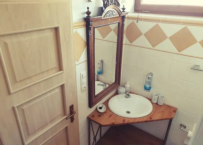 A Restauracia Toldi Galanta