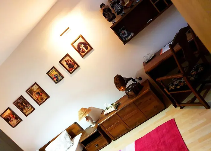 A Restauracia Toldi Casa de hóspedes