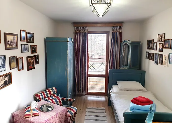 A Restauracia Toldi Casa de hóspedes